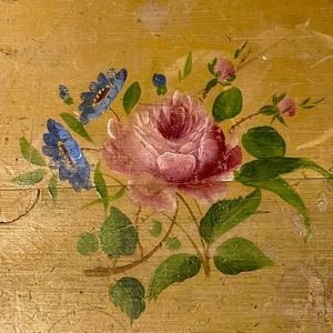 Meet your Posher, Julia